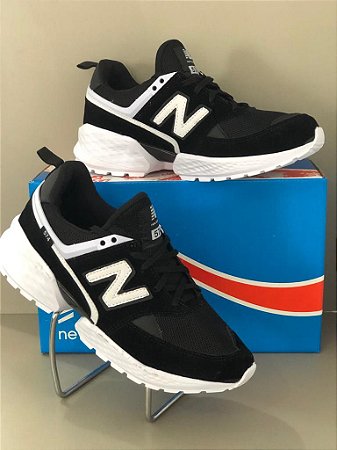 new balance preto com branco