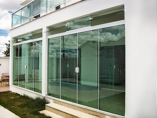 JANELAS, BOX E SACADAS DE VIDRO TEMPERADO.