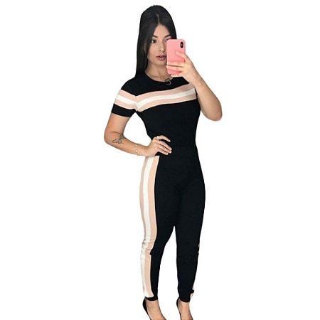 Conjunto de calça e blusa manga curta em malha crepe - Preto com Rosè