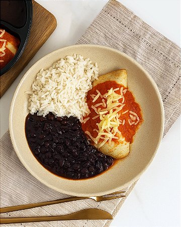 PANQUECA DE CARNE MOÍDA AO MOLHO SUGO, ARROZ BRANCO E FEIJÃO - 350g