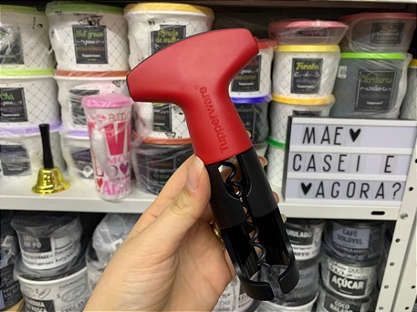 Abridor de Garrafas Vermelho
