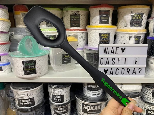Colher Vazada Essencial Preta e Verde