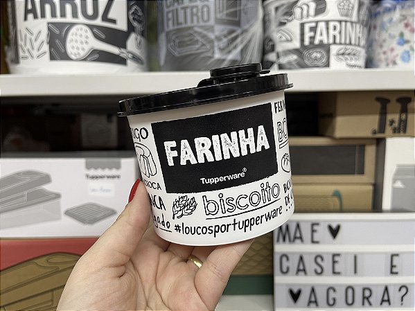 Tupper Redondinha com Bico Dosador Farinha PB 500 ml