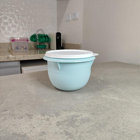 Batedeira 1 Litro Verde Claro e Tampa Branca