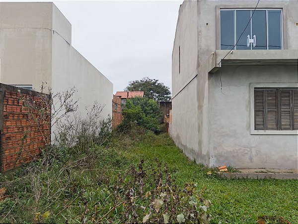 TERRENO FINANCIÁVEL MEDINDO 5 X 30 ( 150 M² ) NA PRINCIPAL DO JARDIM DO SALSO