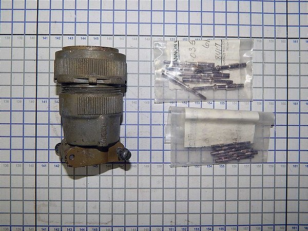 CONECTOR - CA3106F28-9PF80