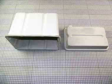 CAIXA BATERIA CESSNA 182 COM TAMPA - 0512167-29
