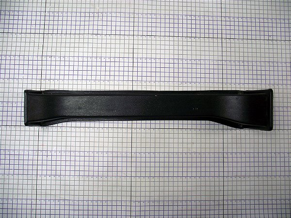 CARENAGEM PÉ DO PILOTO LH SÊNECA - 95893-020