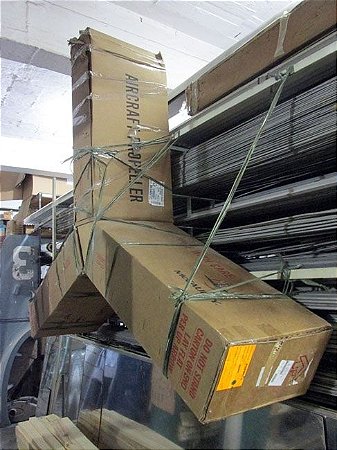 Hélice Cessna 210 Turbo McCauley P4024809-01