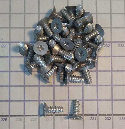 PARAFUSO - AN531-10R8
