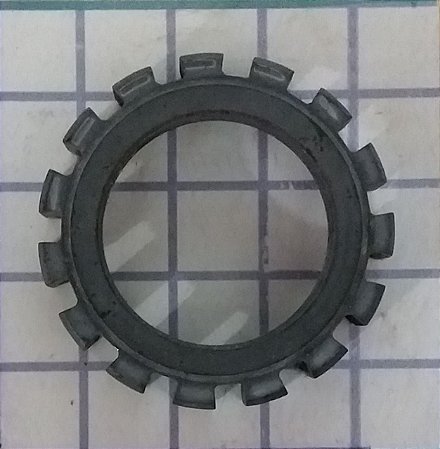 PORCA - 37D402261P112