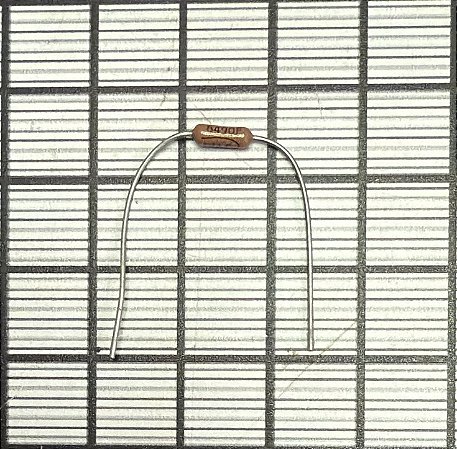 CAPACITOR - 274251-001
