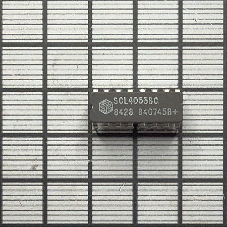 CIRCUITO INTEGRADO - 120-6074-01