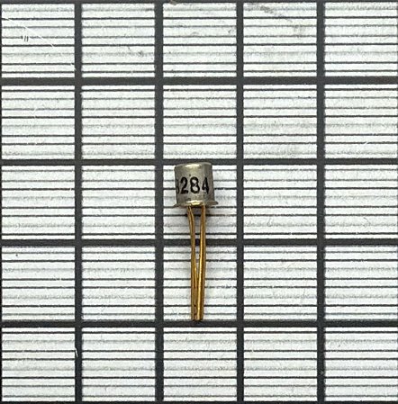 TRANSISTOR - 352-1024-010