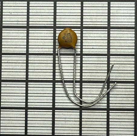 CAPACITOR - 113-3039-00