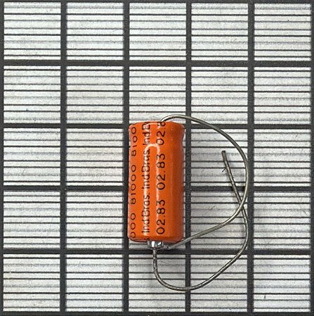 CAPACITOR - 100MF-25V