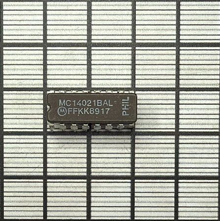 CIRCUITO INTEGRADO - 351-8175-010