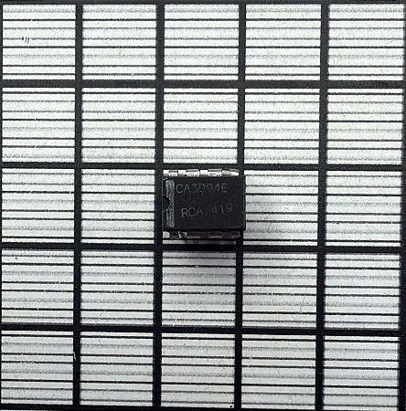 CIRCUITO INTEGRADO - 351-1135-010