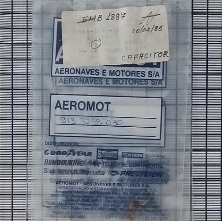 CAPACITOR - 913-3298-030