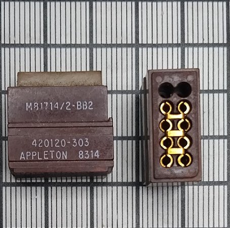 TERMINAIS JUNÇÃO  - M81714/2-BB2  ( 58982 ) (420120-303) (8926)