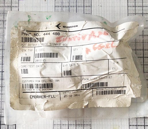 KIT RETROFIT MASK STOWAGE BOX - 444-488