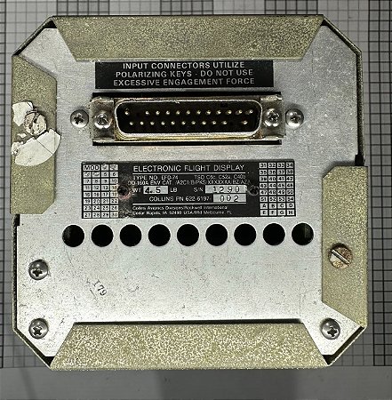 FLIGTH DISPLAY - NAS1739B4-4 (622-6197-002)