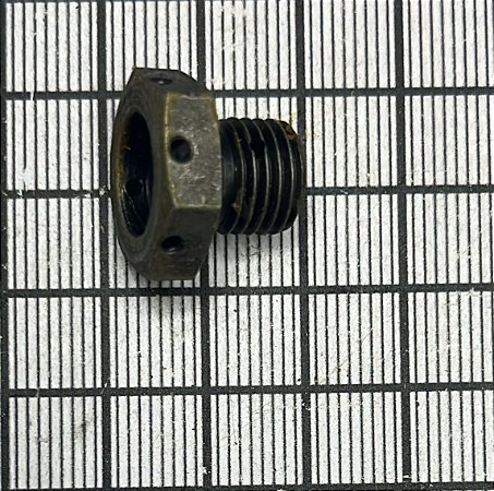 PLUG - AN814-4CL