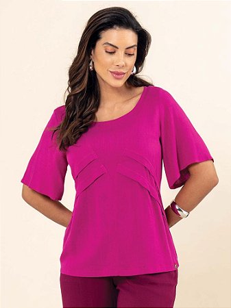 Blusa "Charmosa" Manga Curta Frente com Pregas