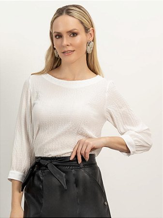 Blusa "Reflexões" Manga ¾ Texturizada Decote Redondo