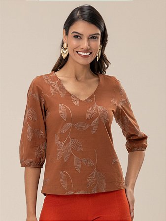 Blusa "Natural" Mangas ¾ Bordado Folhas