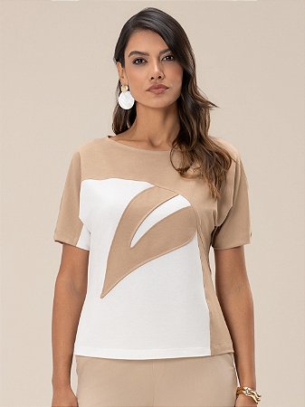 Blusa "Tranquilidade"Manga Curta Bicolor Aplicação