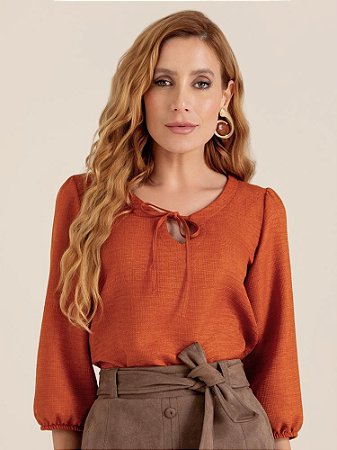 Blusa "Ânimo" Mangas ¾ Texturizada