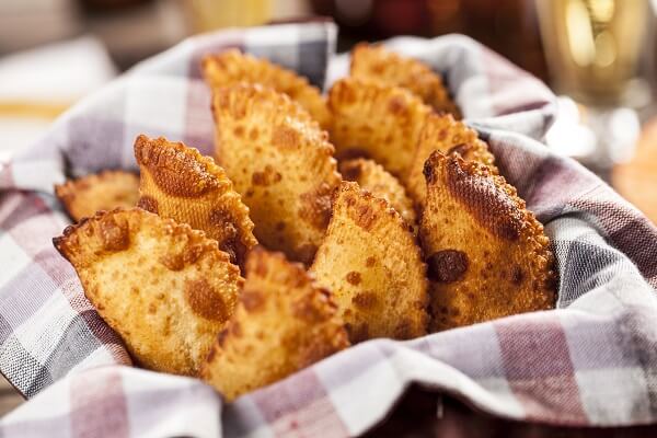 Pastel de Carne & Queijo - 12 und