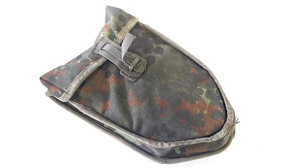 Estojo em Lona para pá de trincheira (Tri-fold Shovel) - Flecktarn Original Alemão