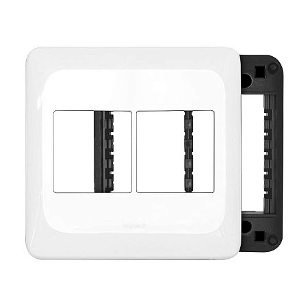 Placa 2+2 Postos Juntos Com Suporte 4x4 LGP44 Legrand
