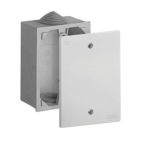 Kit Placa Cega Para Áreas Externas com Caixa Estanque IP44 Legrand Aquatic