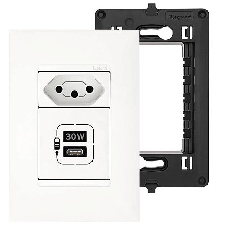 Kit Tomada Usb Tipo-C Carga Rápida E Tomada 20a Com Placa Branca Pial plus+ Legrand