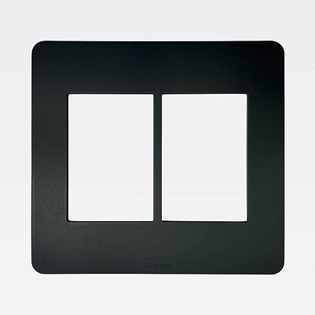 Placa 3+3 Postos 4x4 Preta MatixGo Legrand JA4826M6JB