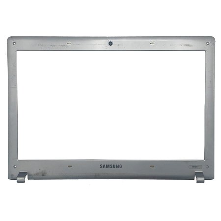 Carcaça Moldura Notebook Samsung Rv511 Prata Com Detalhe