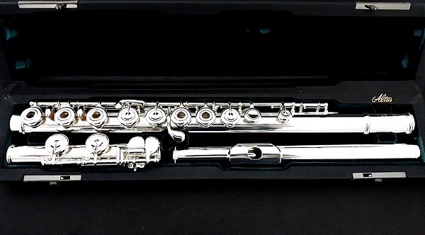 Flauta transversal Altus 1107R