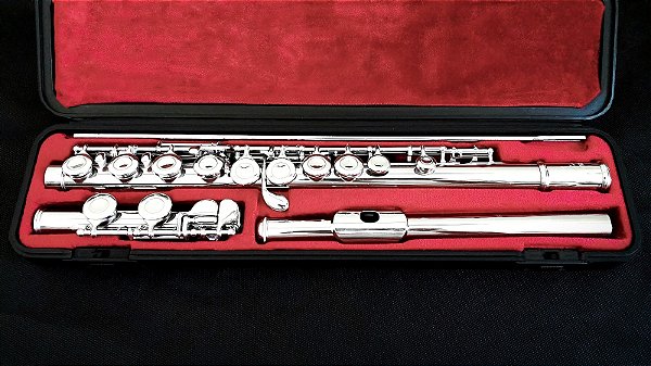 Flauta Transversal Yamaha YFL-221