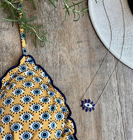 Gargantilha em Ouro branco 18k, Madrepérola e LápisLazuli.
