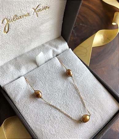 Gargantilha em Ouro amarelo 18k e Pérolas Marrom.