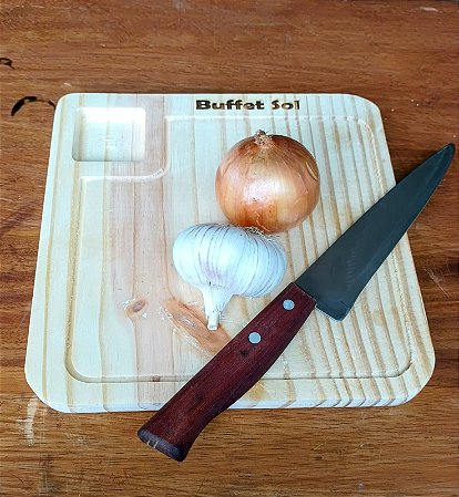 Tábua para servir porções, lanches e ou cortar temperos. Personalizadas