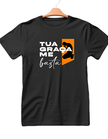 Camiseta Preta Estampa Tua Graça me Basta