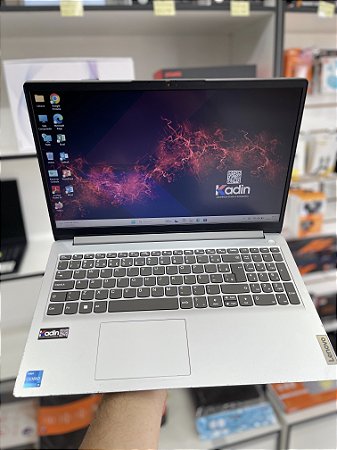 (Usado) Notebook Lenovo Ideapad 1i I5 1236U 3.3GHz 8GB 512SSD 15.6" HD Win 11