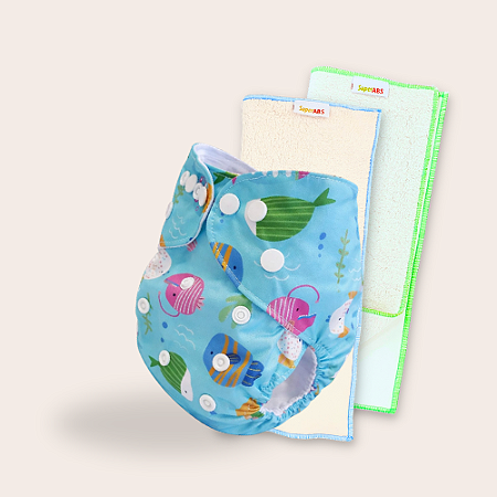 Kit fralda Ecológica Peixes colorido com 2 absorventes SuperABS Toalha de 4 e 6 camadas