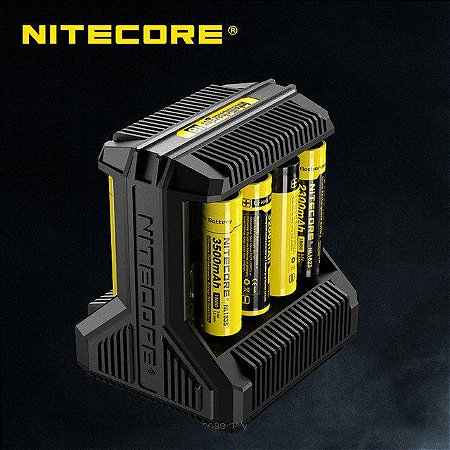 Nitecore Carregador i8