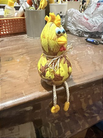 Galo Amarelo c/ Pernas 10 a 12cm