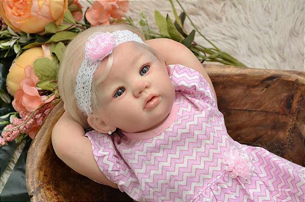 Boneca Bebê Reborn Toda de Silicone Carol